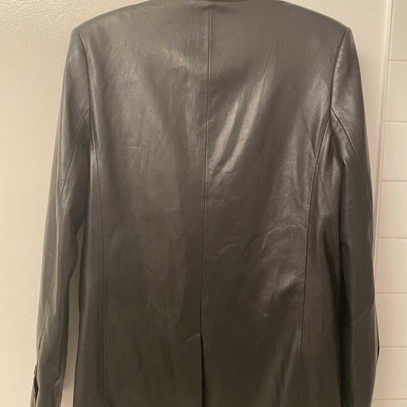 Zara Women’s Faux Leather Jacket - Picture 3 of 3
